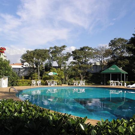 Rio Claro Plaza Hotel Exterior photo