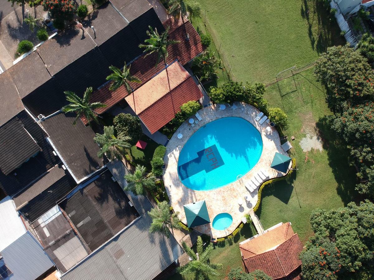 Rio Claro Plaza Hotel Exterior photo